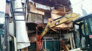 武蔵野市　木造1階建て住宅手壊し