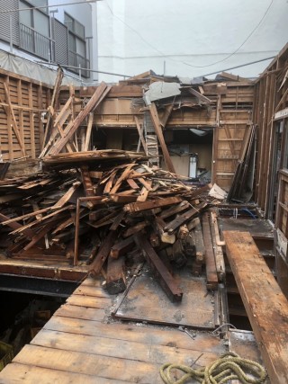 曙町店舗解体 (10)