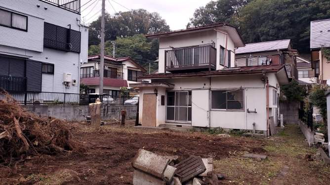 青梅市　伐採・不用品処分工事